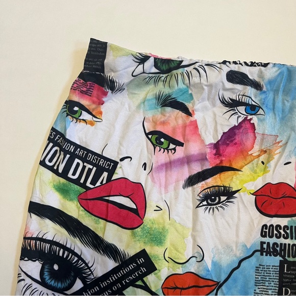 vintage newspaper print Y2K mini skirt - Picture 8 of 15